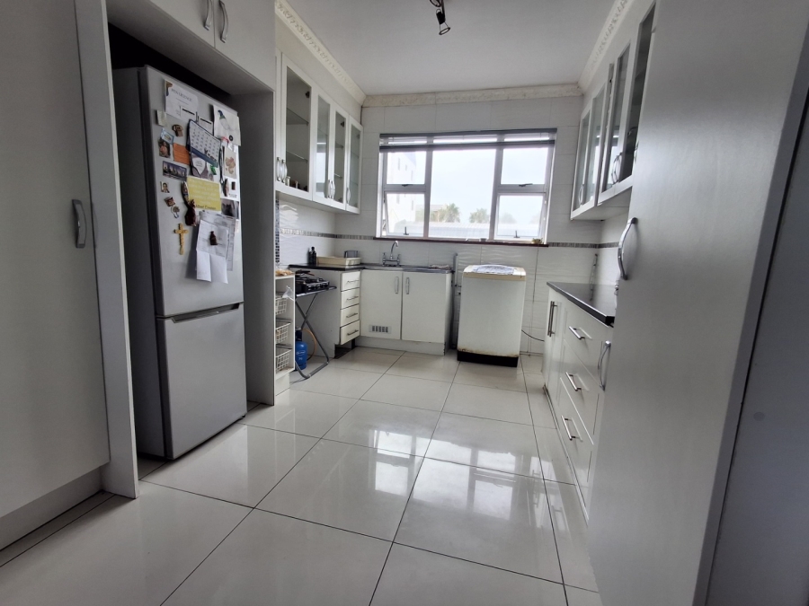 2 Bedroom Property for Sale in Quigney Eastern Cape